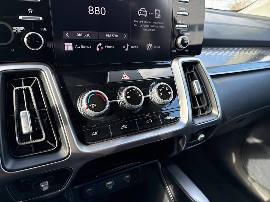 Thumbnail: 2022 Kia Sorento - 24