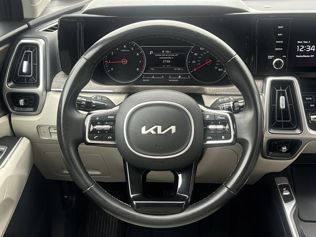 Thumbnail: 2022 Kia Sorento - 12