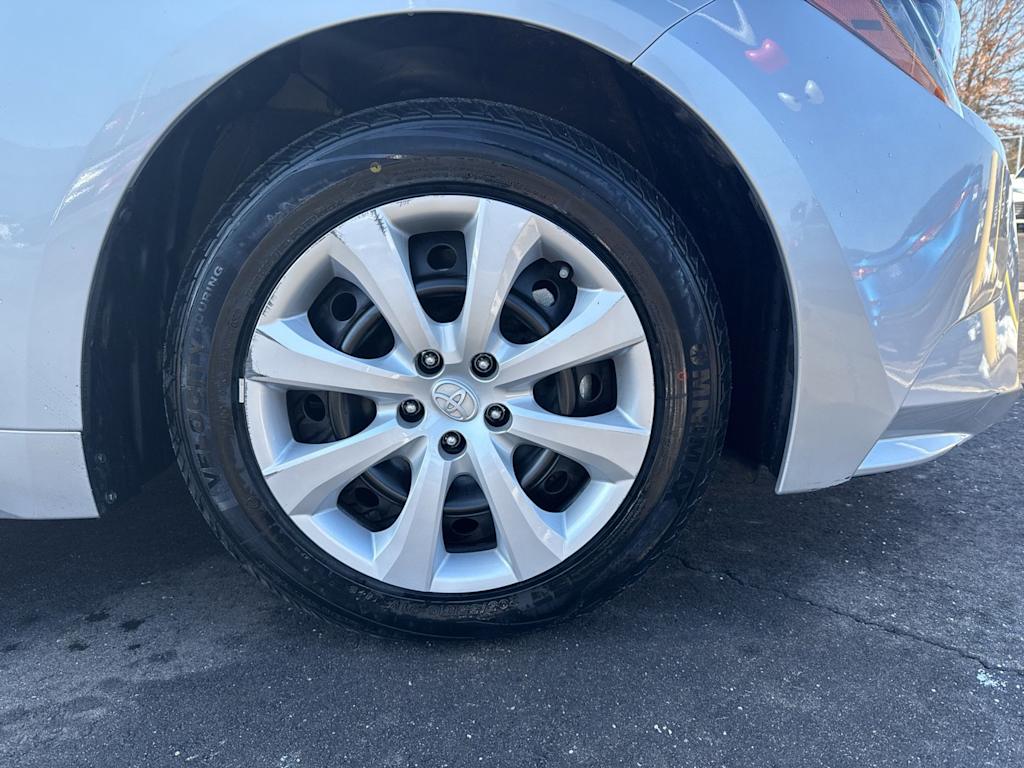 Thumbnail: 2024 Toyota Corolla - 6