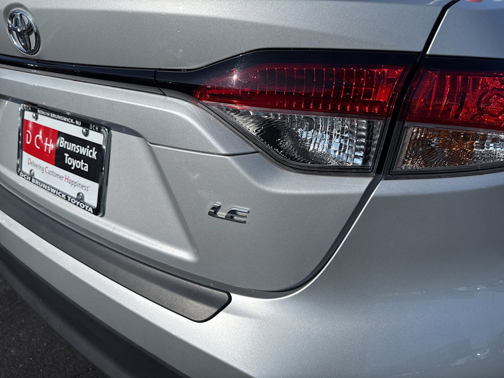 Thumbnail: 2024 Toyota Corolla - 18