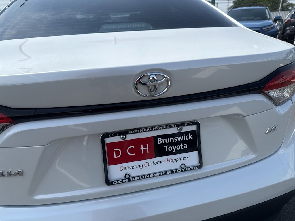 Thumbnail: 2025 Toyota Corolla - 18