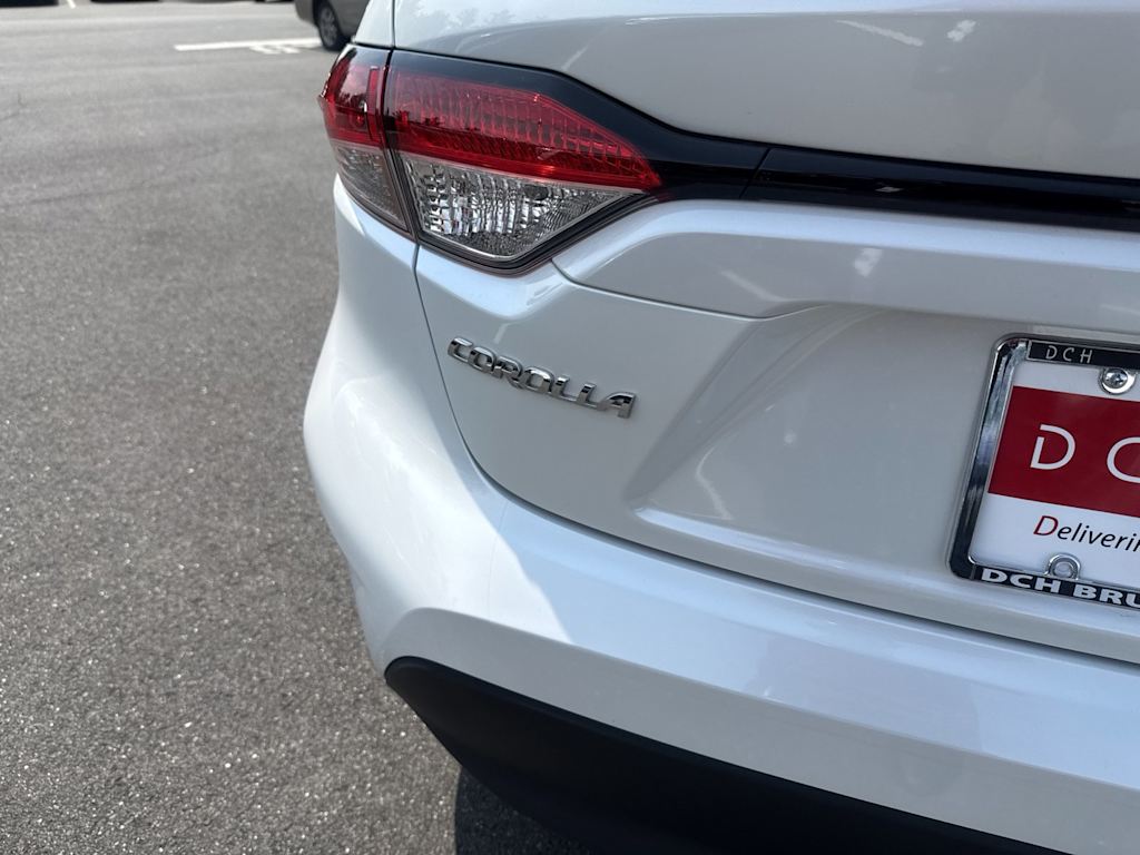 Thumbnail: 2025 Toyota Corolla - 5