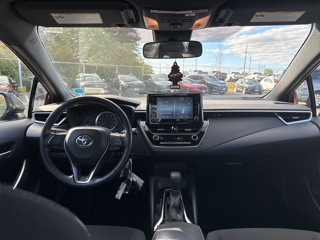 Thumbnail: 2022 Toyota Corolla - 10