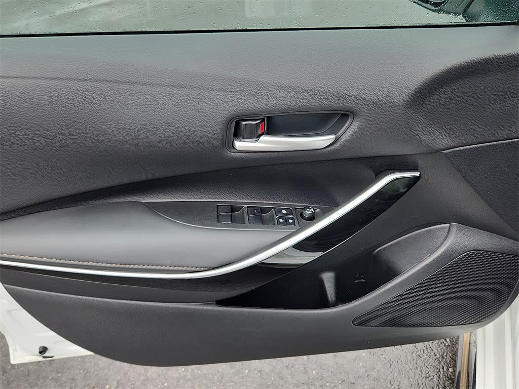 Thumbnail: 2022 Toyota Corolla - 15