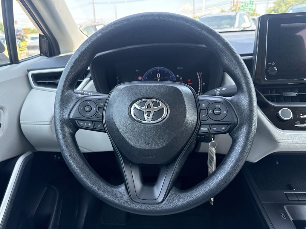 Thumbnail: 2026 Toyota Corolla Cross - 13