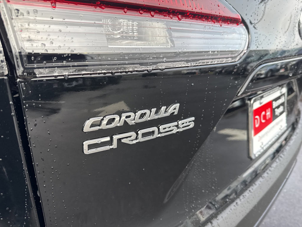 Thumbnail: 2026 Toyota Corolla Cross - 6