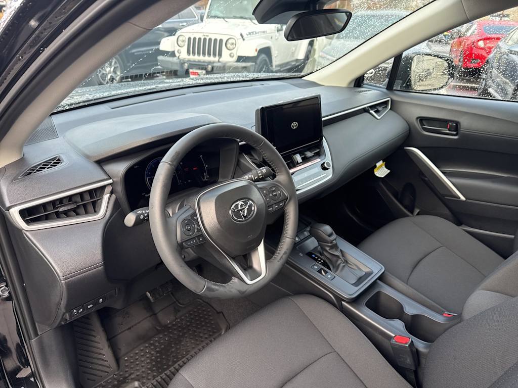 Thumbnail: 2026 Toyota Corolla Cross - 2