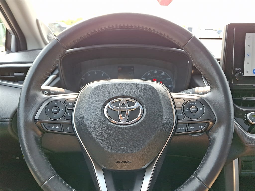 2023 Toyota Corolla Cross LE 9