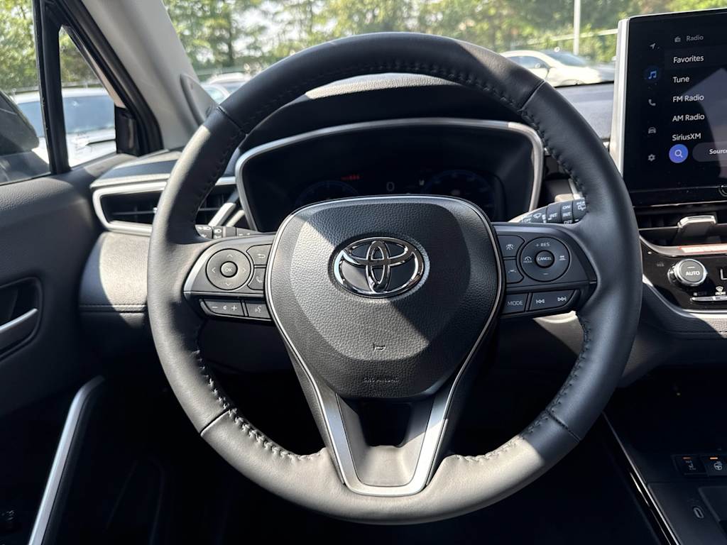 Thumbnail: 2026 Toyota Corolla Cross - 12
