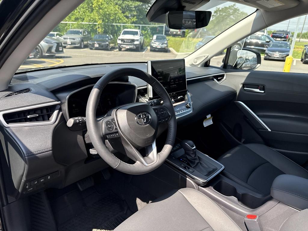 Thumbnail: 2026 Toyota Corolla Cross - 2