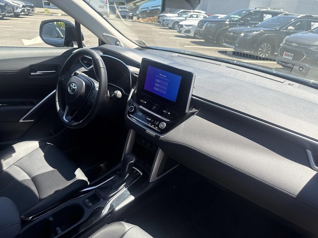 Thumbnail: 2025 Toyota Corolla Cross - 8