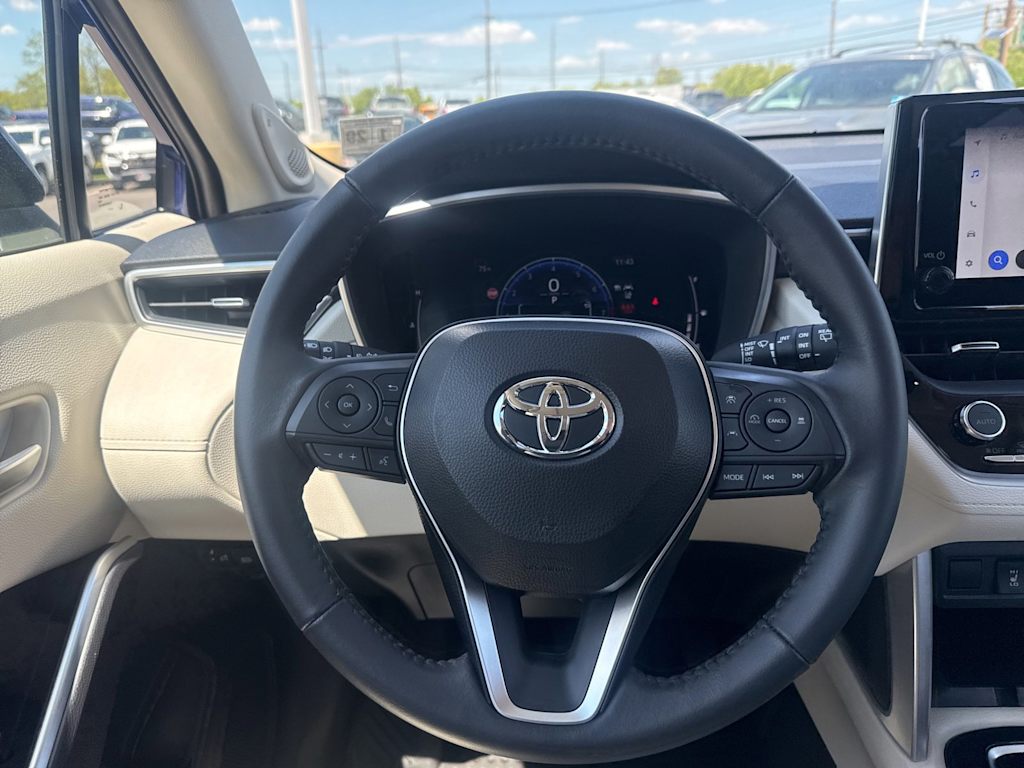 Thumbnail: 2024 Toyota Corolla Cross - 12