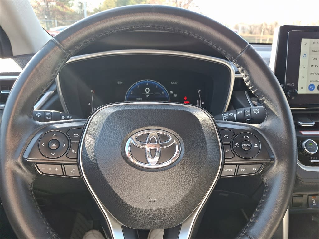 2024 Toyota Corolla Cross XLE 9