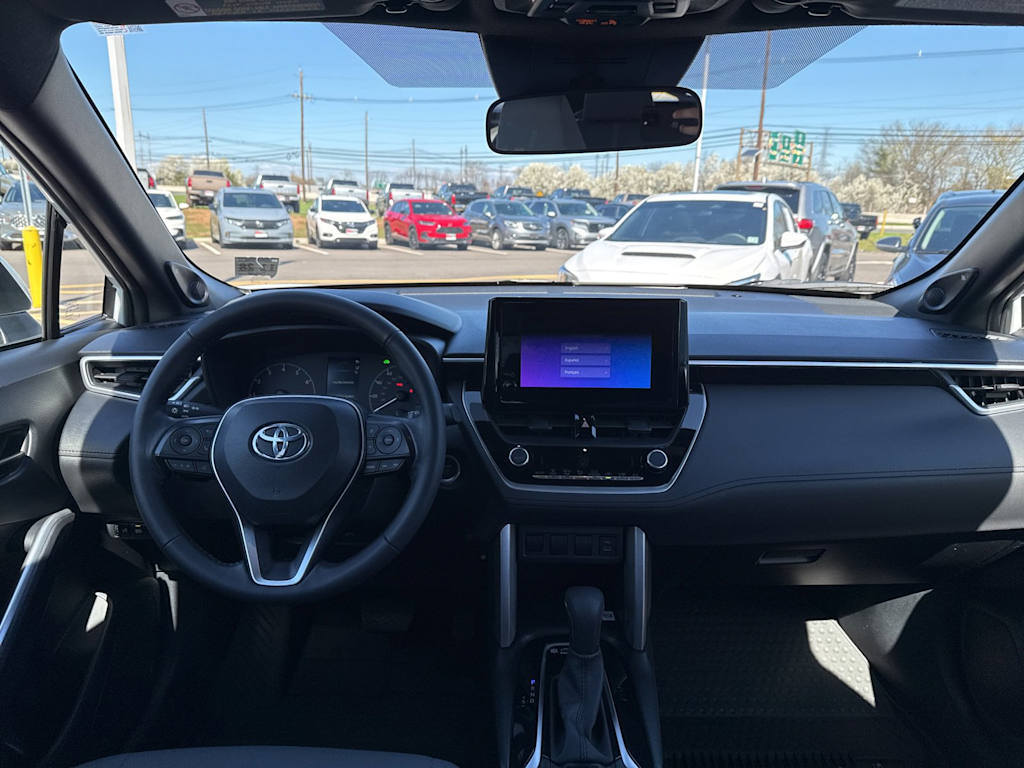 Thumbnail: 2023 Toyota Corolla Cross - 11
