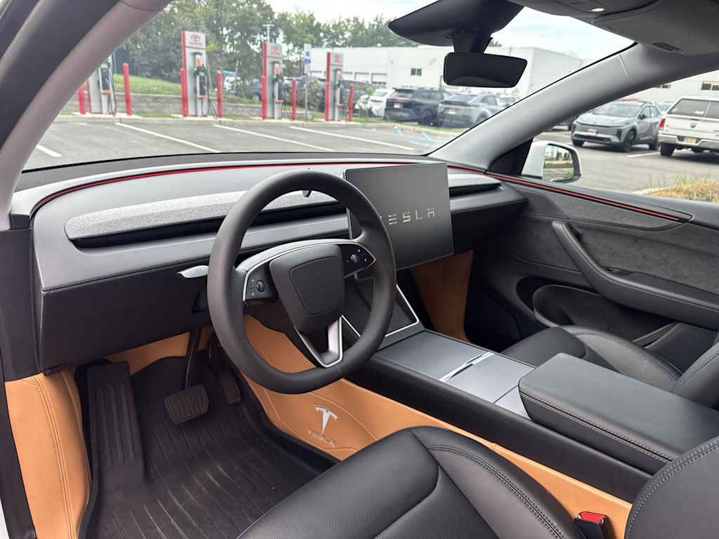 Thumbnail: 2026 Tesla Model Y - 2