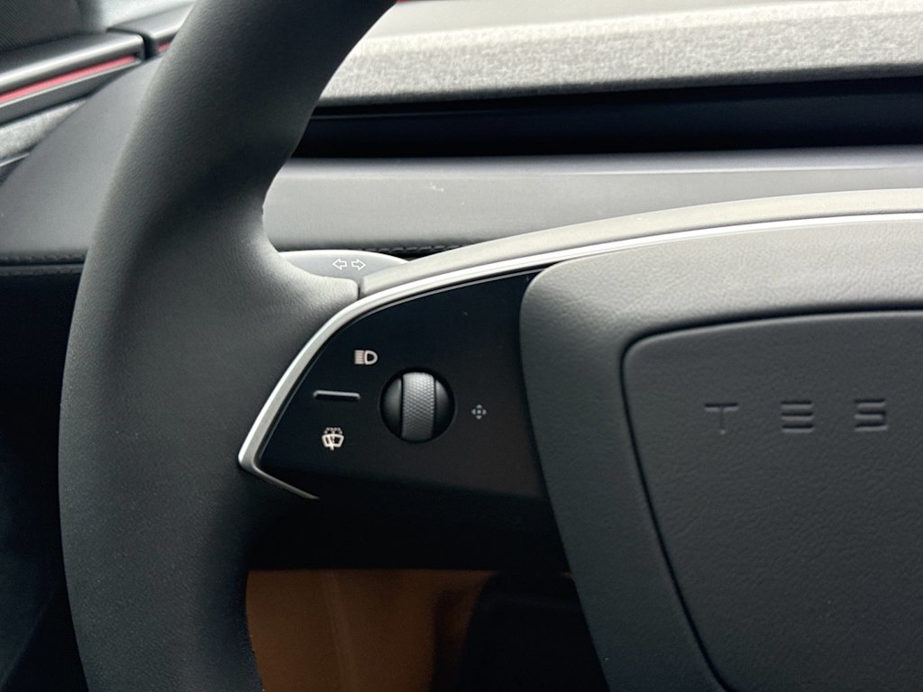 Thumbnail: 2026 Tesla Model Y - 20