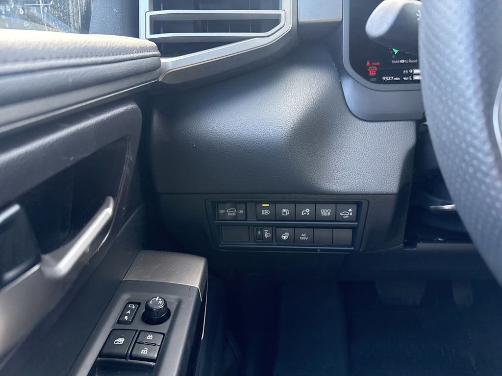 Thumbnail: 2025 Toyota Sequoia - 25
