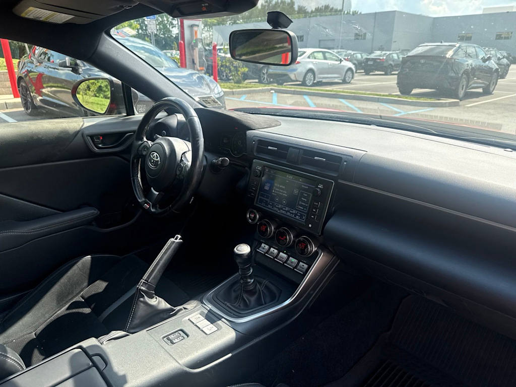 Thumbnail: 2023 Toyota GR86 - 7