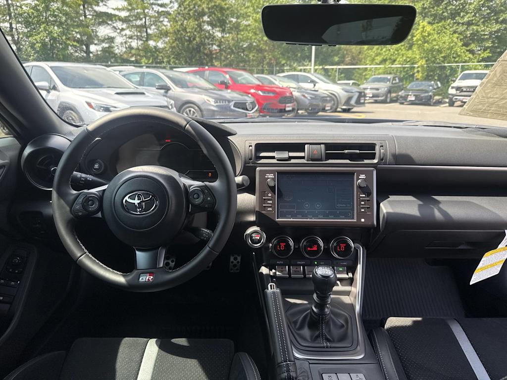 Thumbnail: 2026 Toyota GR86 - 11
