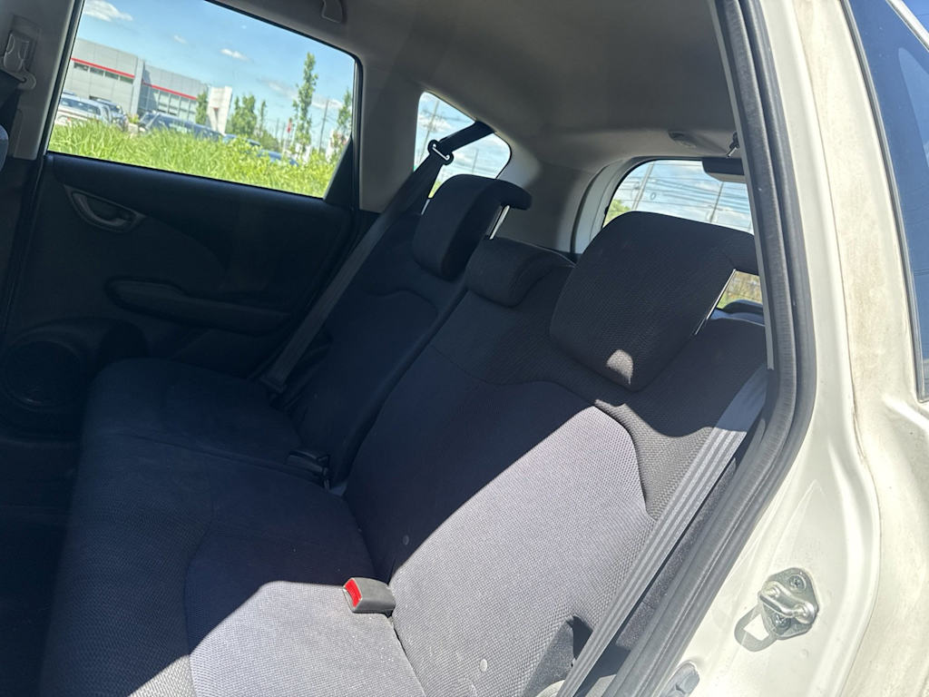 Thumbnail: 2013 Honda Fit - 18