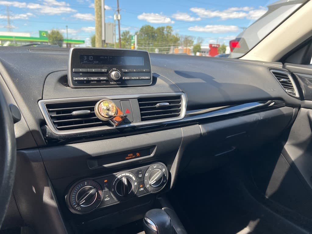 Thumbnail: 2014 Mazda Mazda3 - 9