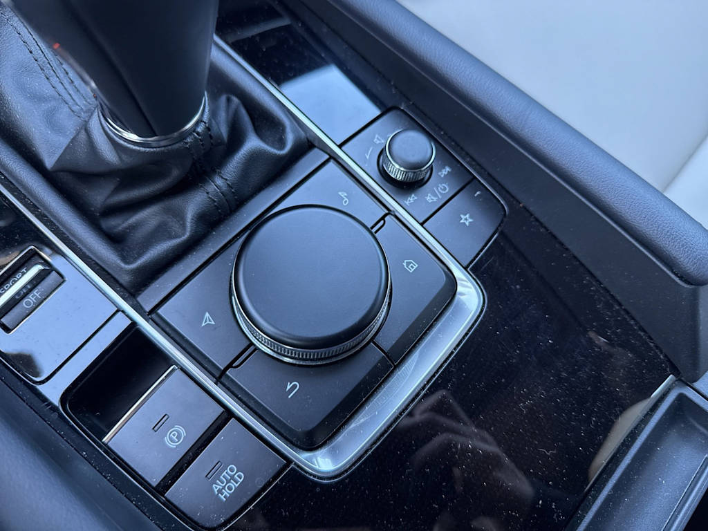 Thumbnail: 2024 Mazda Mazda3 - 21