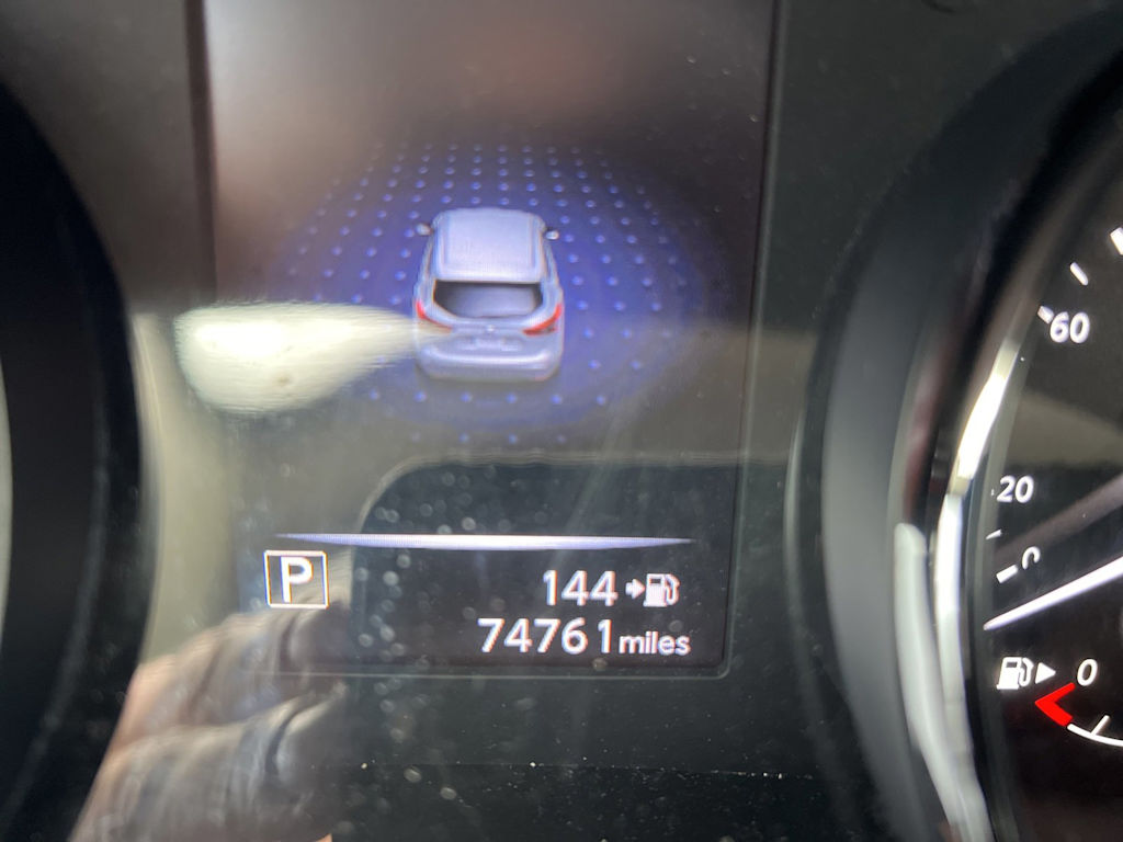 Thumbnail: 2017 Nissan Rogue Sport - 10