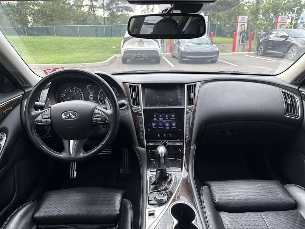 Thumbnail: 2016 INFINITI Q50 - 12