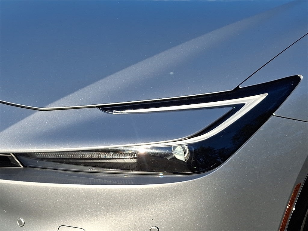 Thumbnail: 2024 Toyota Prius Prime - 17