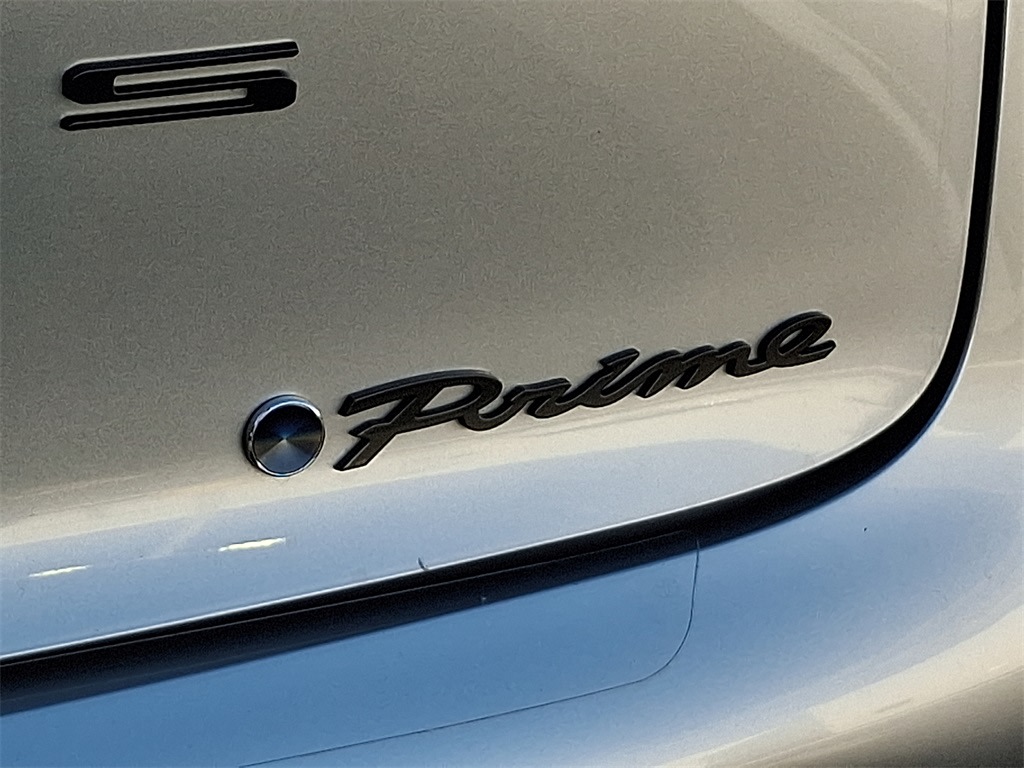 Thumbnail: 2024 Toyota Prius Prime - 7
