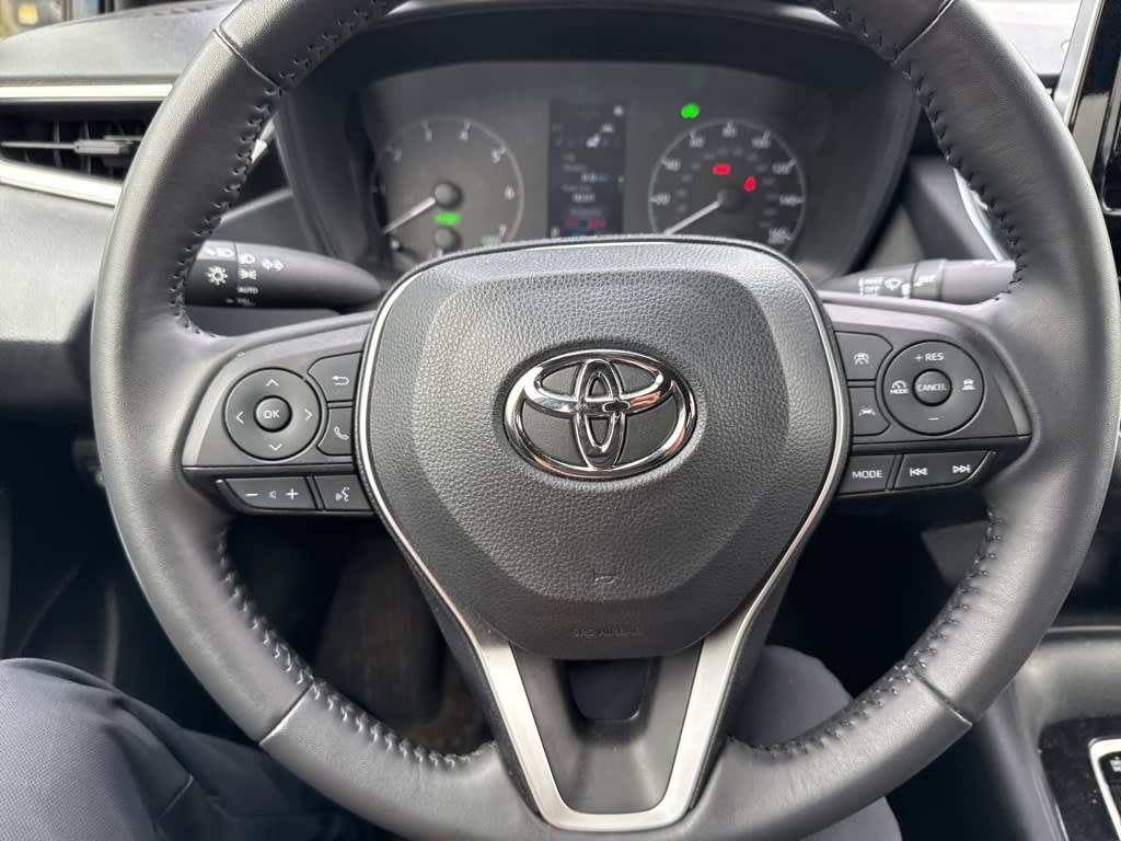 Thumbnail: 2023 Toyota Corolla - 21
