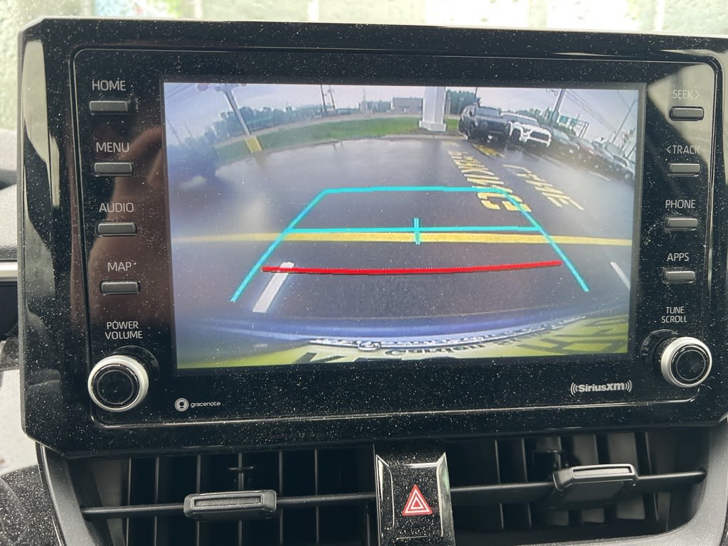 2022 Toyota Corolla LE 8