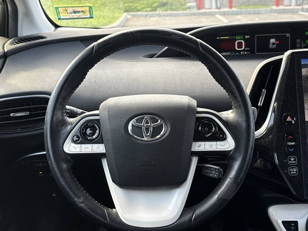 Thumbnail: 2017 Toyota Prius Prime - 12