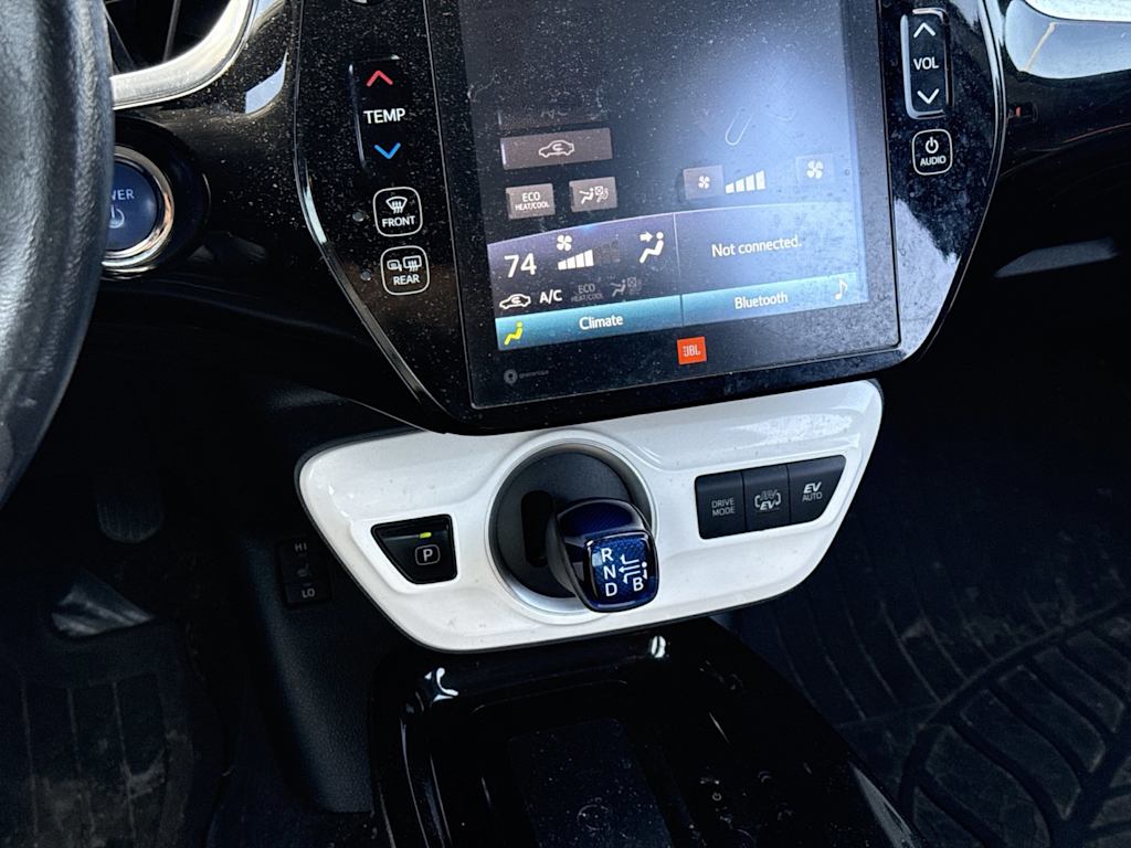 Thumbnail: 2017 Toyota Prius Prime - 19