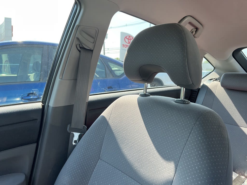 Thumbnail: 2006 Toyota Prius - 6
