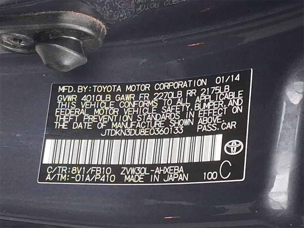 2014 Toyota Prius Three 15