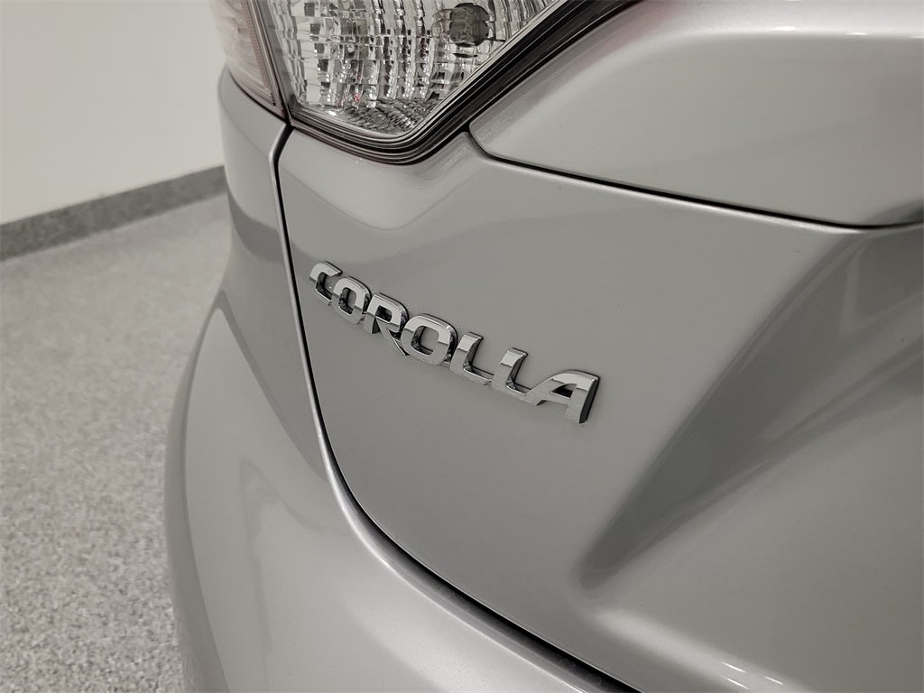 2021 Toyota Corolla SE 22