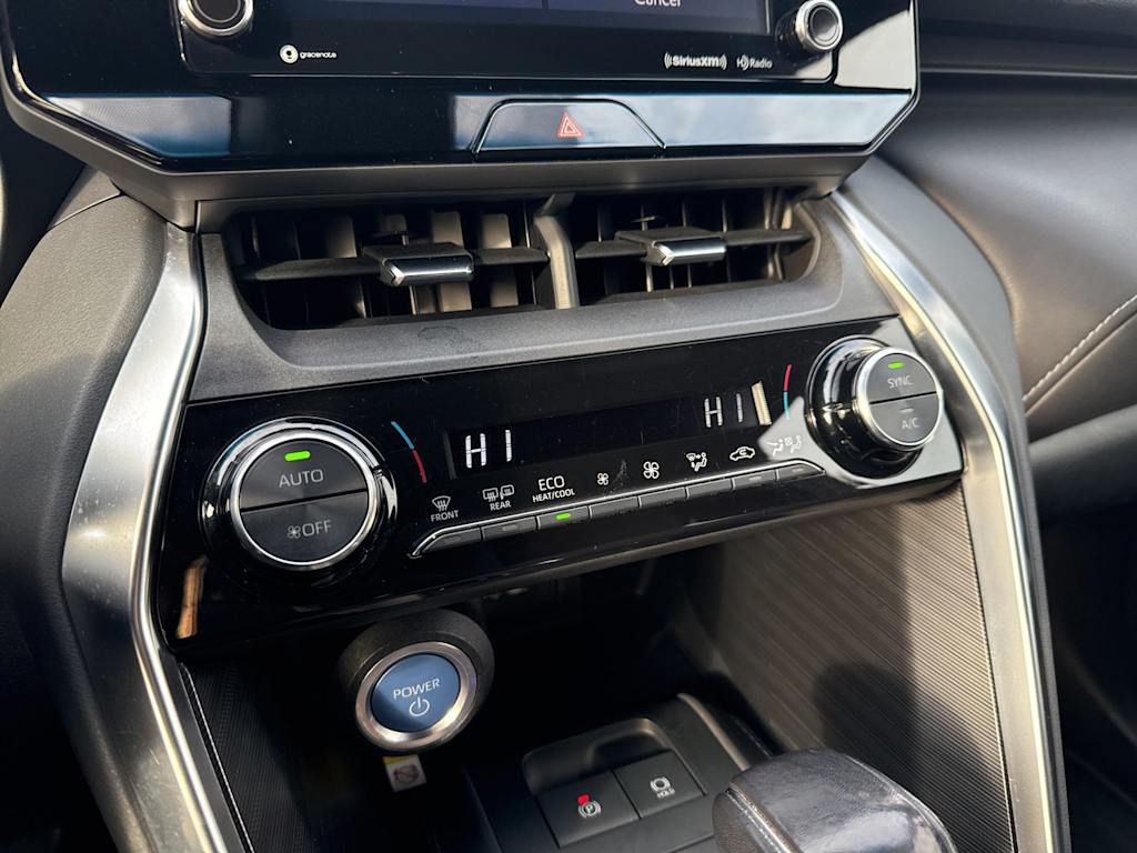 Thumbnail: 2022 Toyota Venza - 21