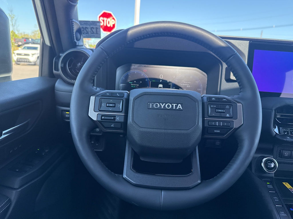 Thumbnail: 2025 Toyota Land Cruiser - 13