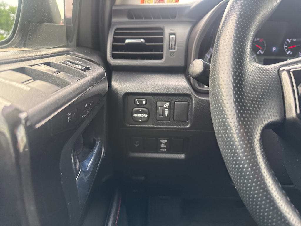 Thumbnail: 2016 Toyota 4Runner - 26