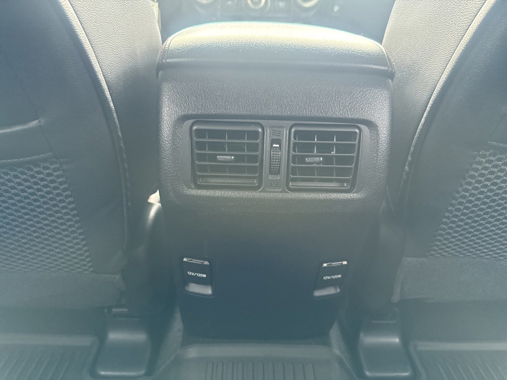 Thumbnail: 2016 Toyota 4Runner - 27