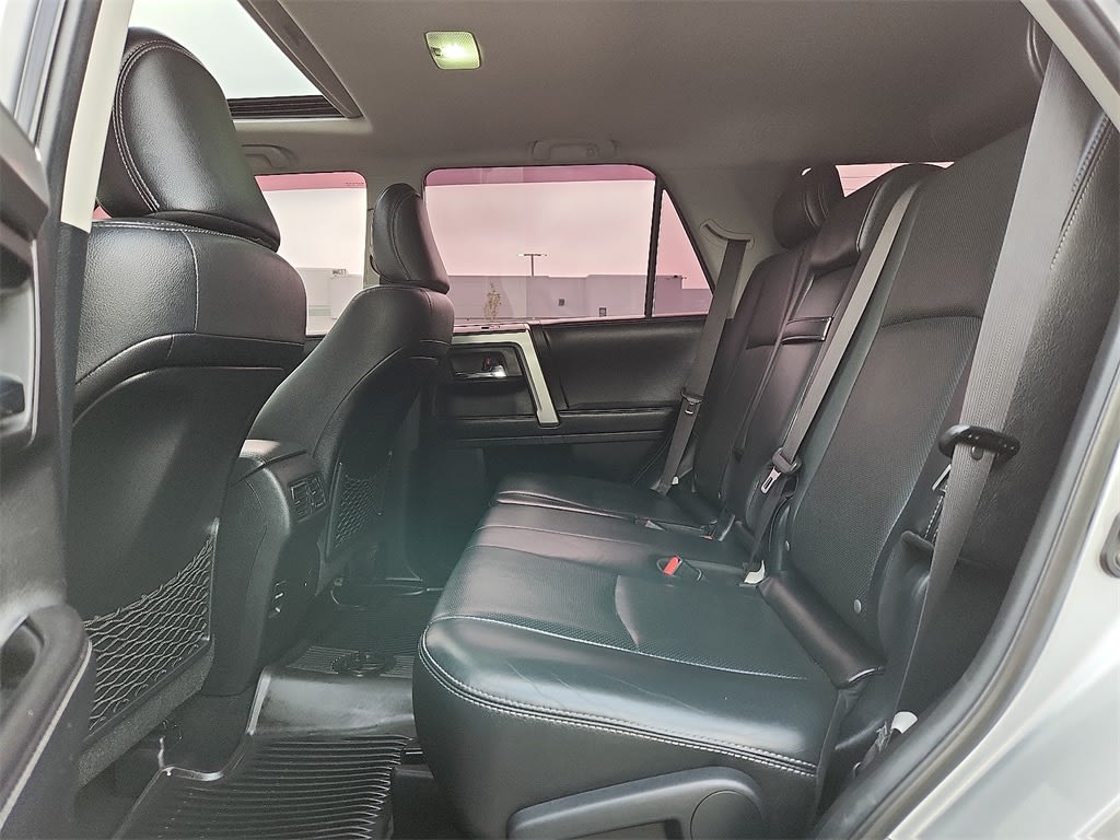 2016 Toyota 4Runner Limited 11