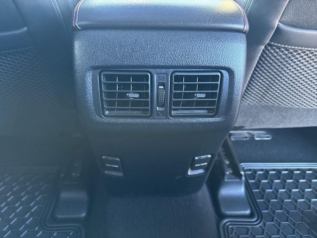 Thumbnail: 2019 Toyota 4Runner - 23