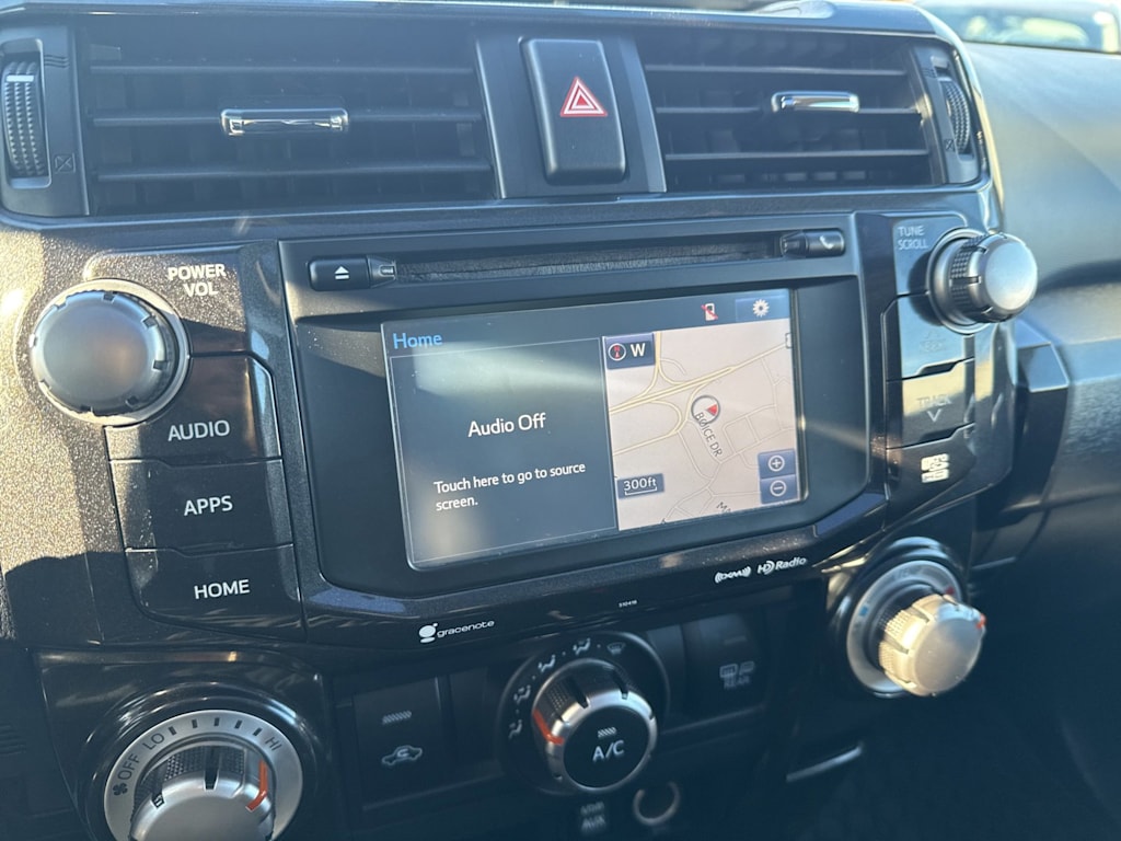 Thumbnail: 2019 Toyota 4Runner - 13