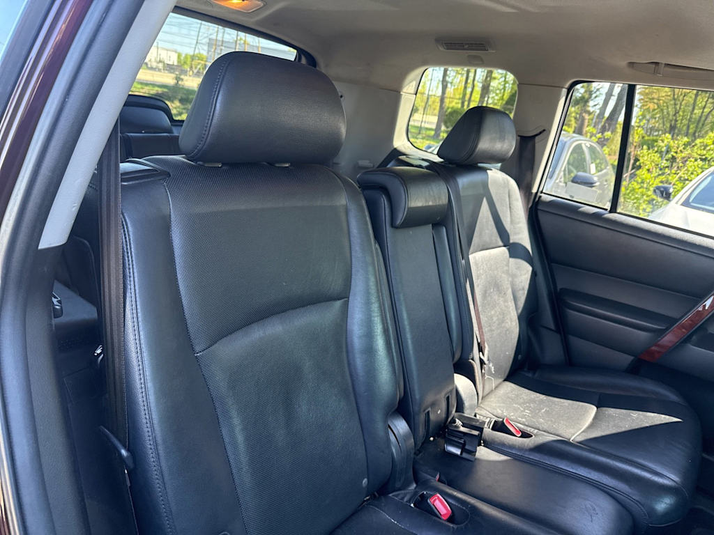 Thumbnail: 2013 Toyota Highlander - 20