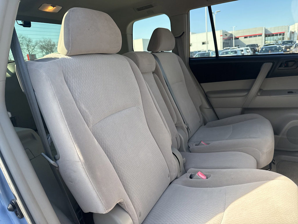 Thumbnail: 2009 Toyota Highlander - 21