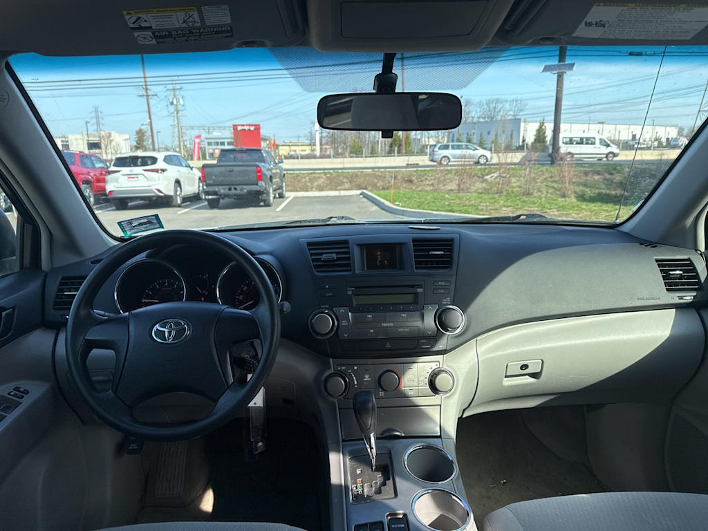 Thumbnail: 2009 Toyota Highlander - 13