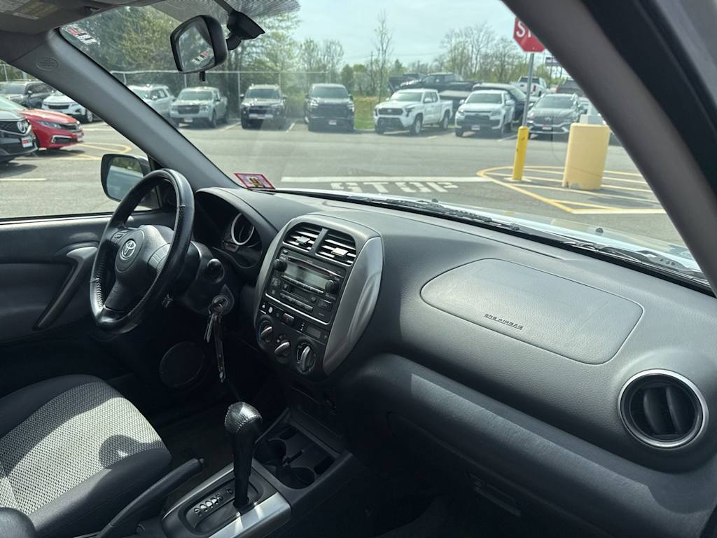 Thumbnail: 2005 Toyota RAV4 - 7