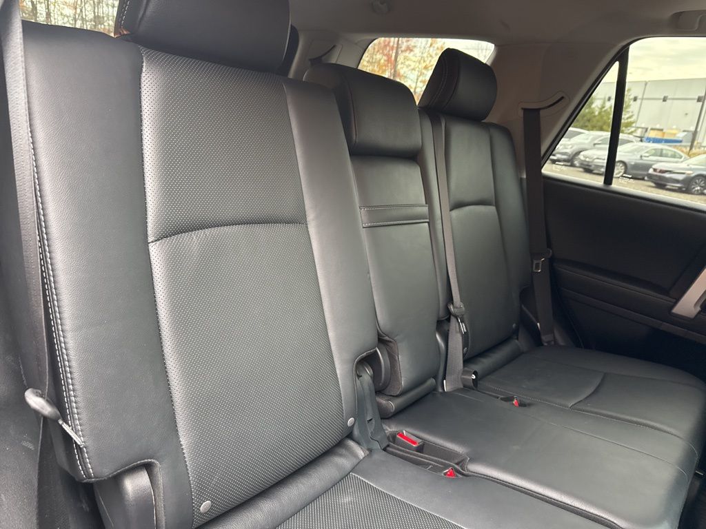 Thumbnail: 2023 Toyota 4Runner - 20