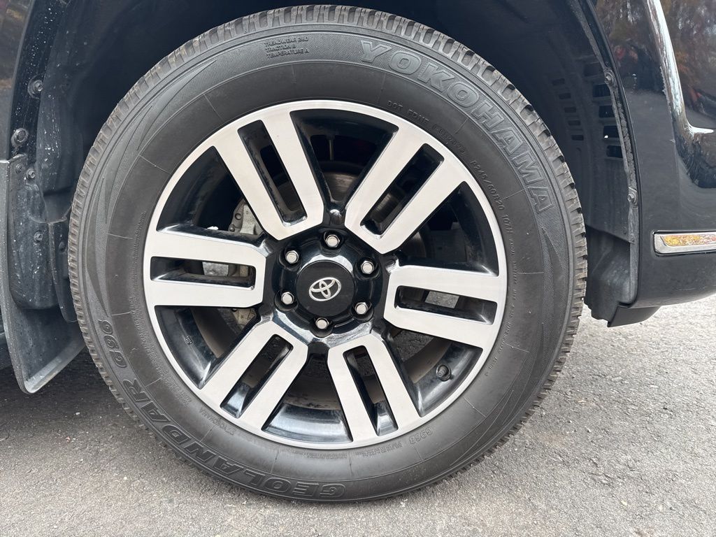 Thumbnail: 2023 Toyota 4Runner - 7